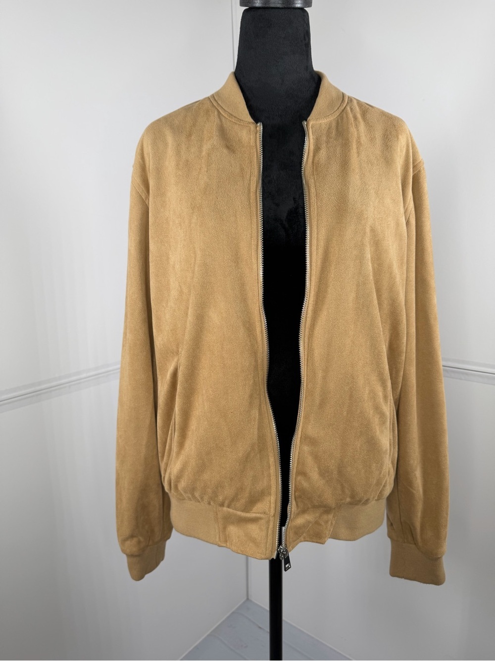 Men's Forever 21 Tan Faux Suede Bomber Jacket Size Small